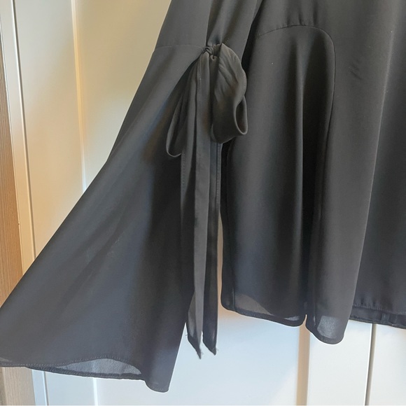 TopShop Blouse - Picture 3 of 5